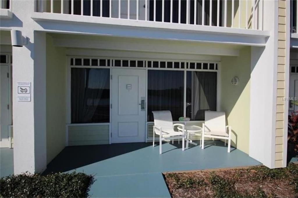River Delight,Studio109, Beach & Pool Steps Away + Wifi Ruskin Luaran gambar